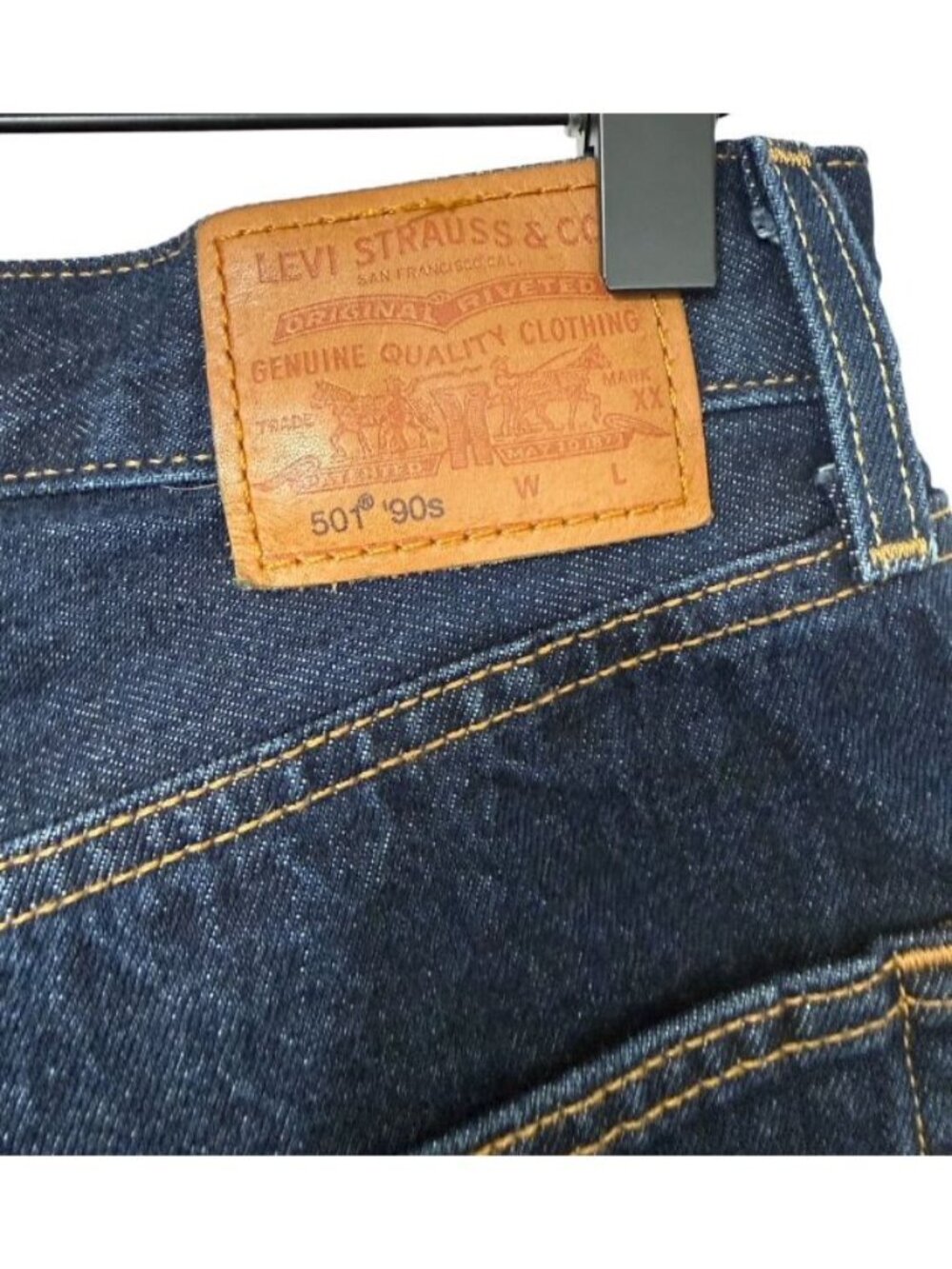 Levi's Women's 501 90s Western Jeans Button Fly Dark Indigo Classic Size W27xL30 - Picture 6 of 15